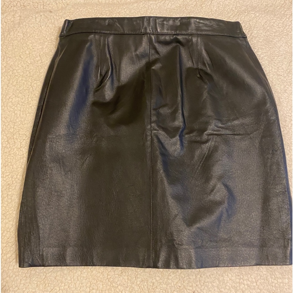 Leather skirt